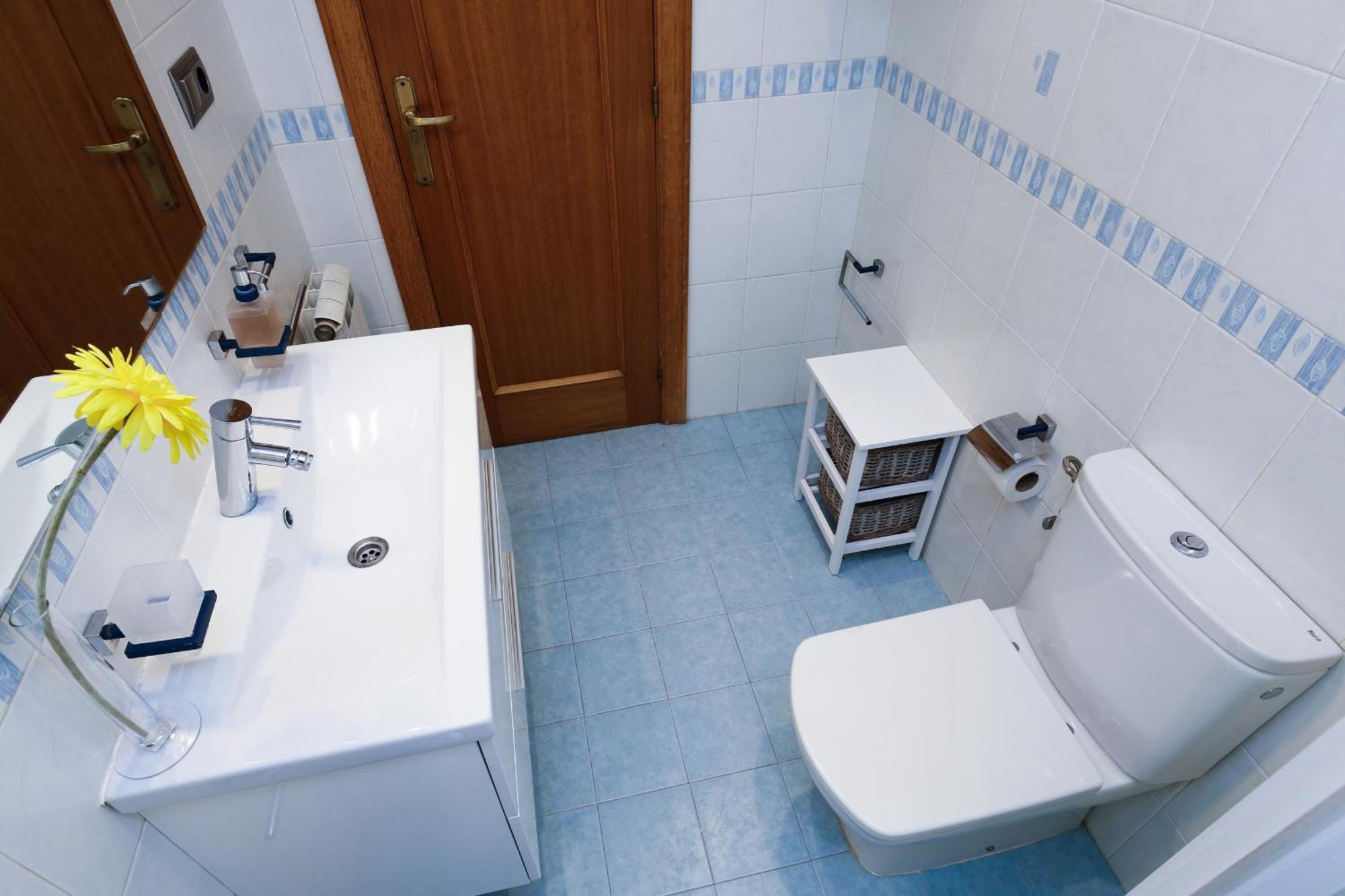 סאלו Santillana Homestay By Turismar מראה חיצוני תמונה