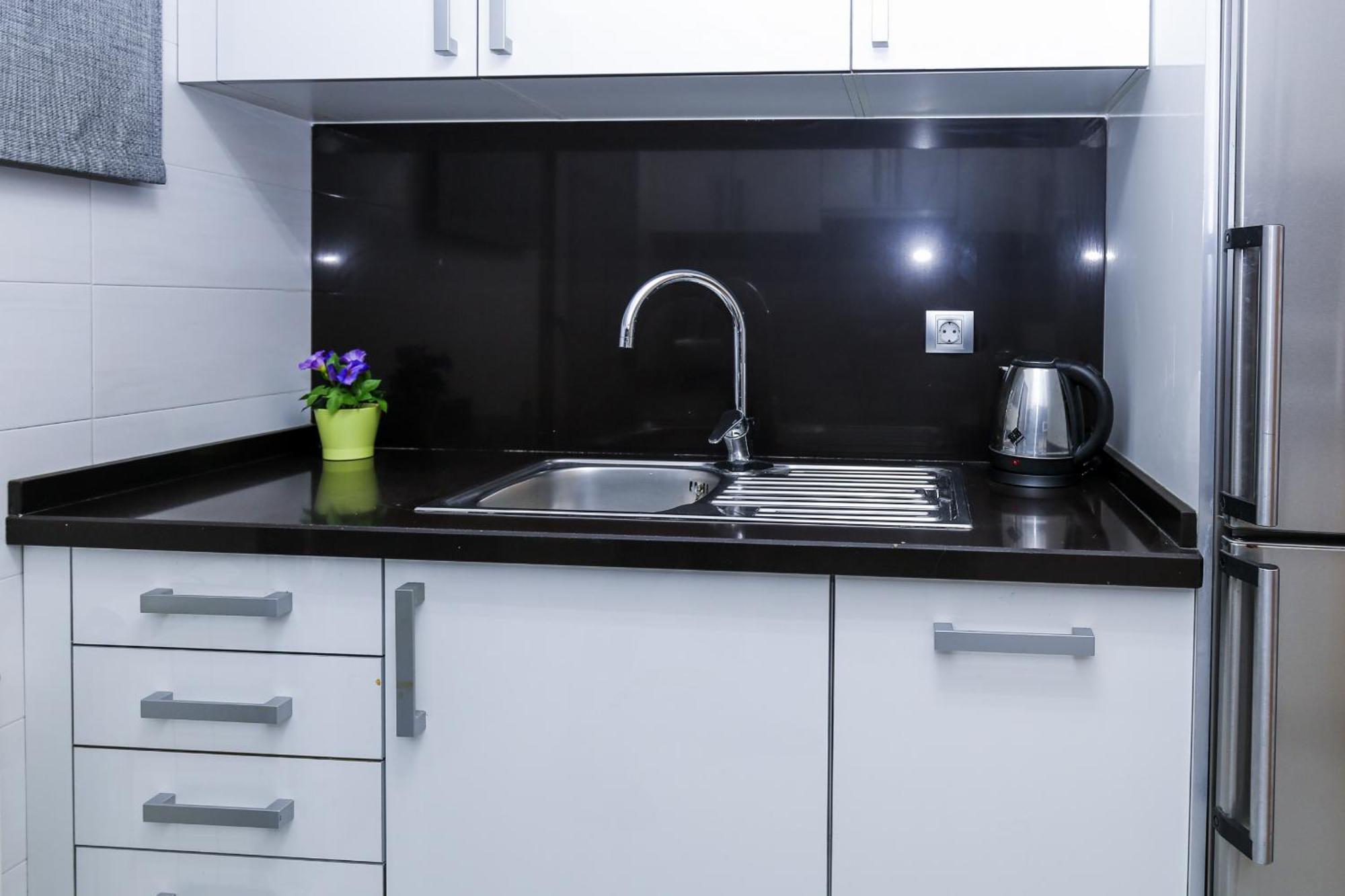 סאלו Santillana Homestay By Turismar מראה חיצוני תמונה
