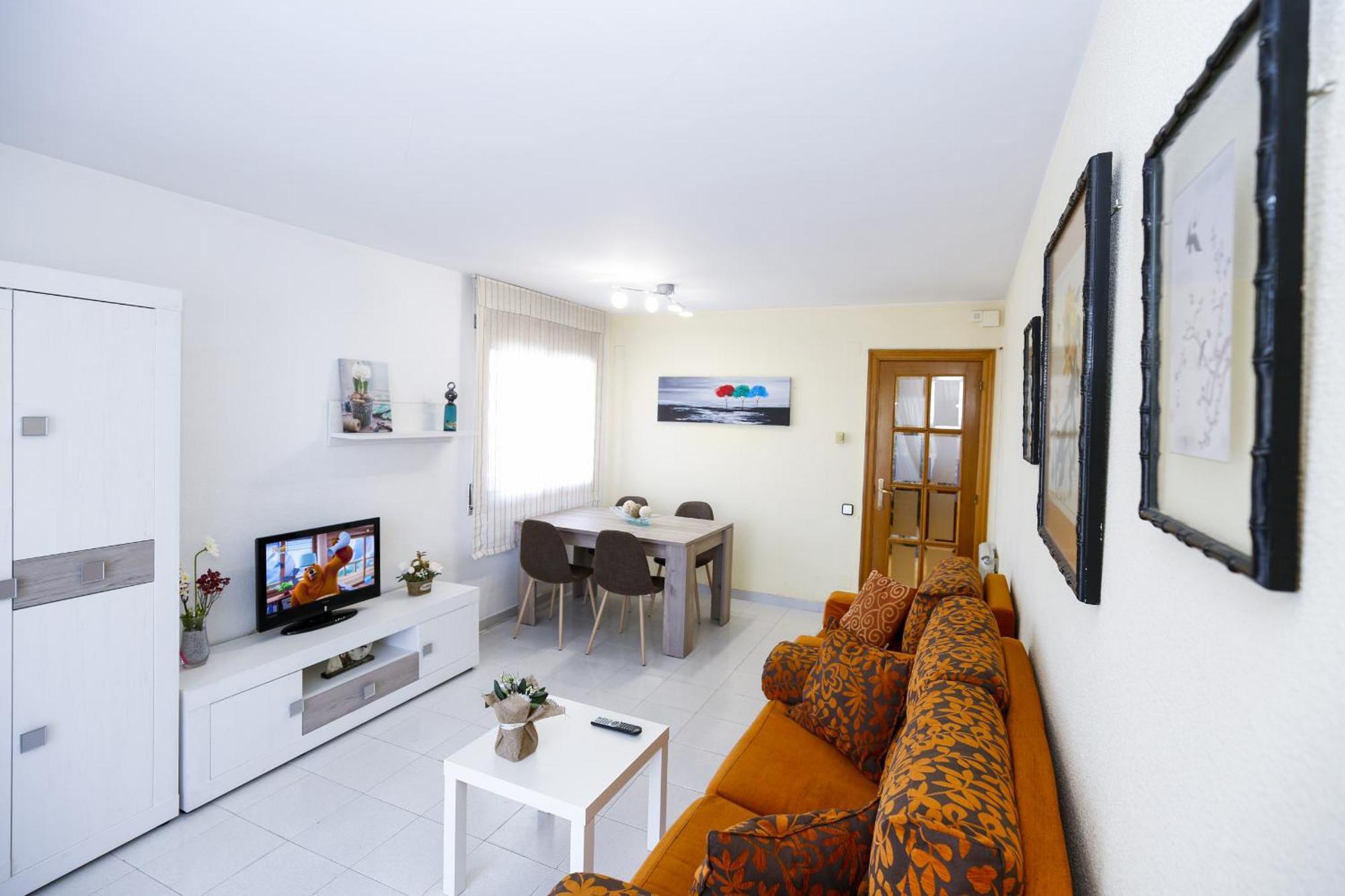 סאלו Santillana Homestay By Turismar מראה חיצוני תמונה