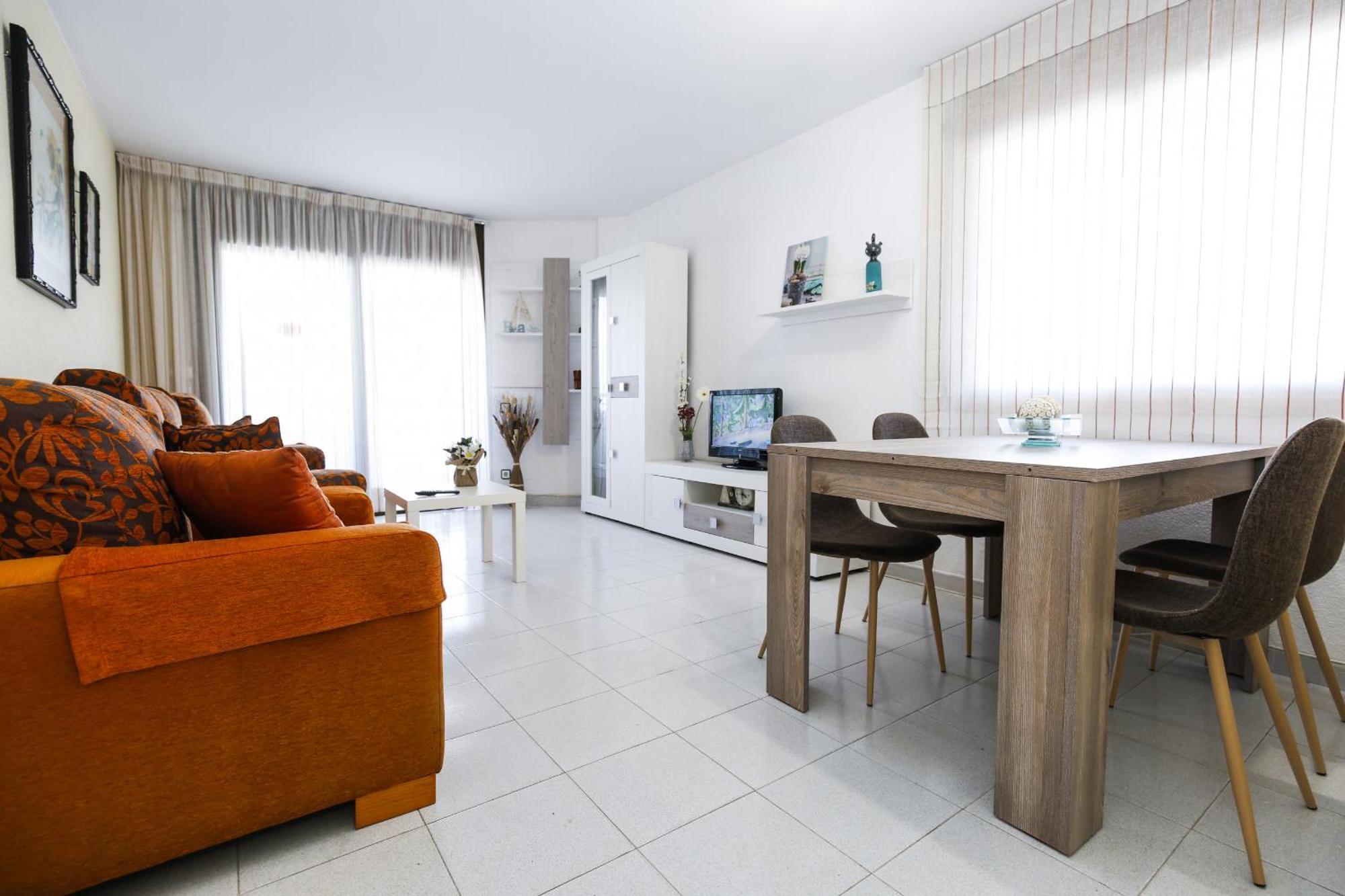 סאלו Santillana Homestay By Turismar מראה חיצוני תמונה