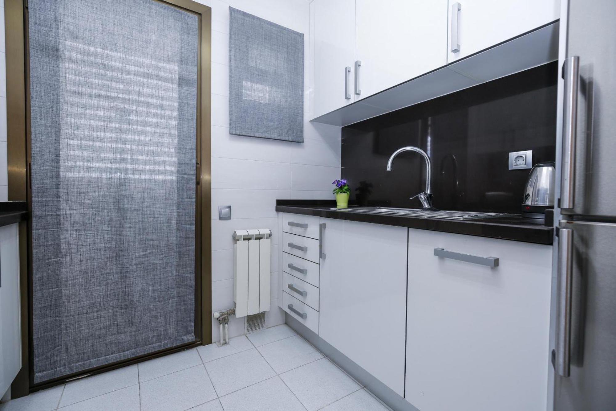 סאלו Santillana Homestay By Turismar מראה חיצוני תמונה